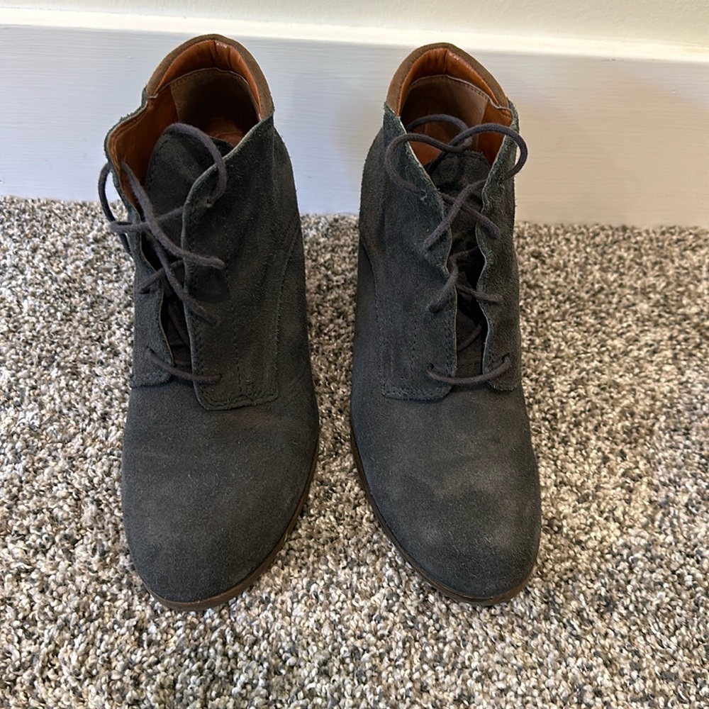 Lucky brand blue suede wedge